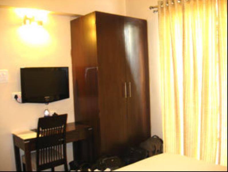 Hotel The Elite Suites プネ 部屋 写真
